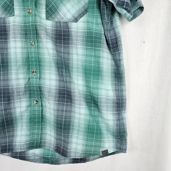 LL Bean Men's Shirt Green Gray‎ Plaid Button Up Short Sleeve Size Large Tall - Picture 2 of 7